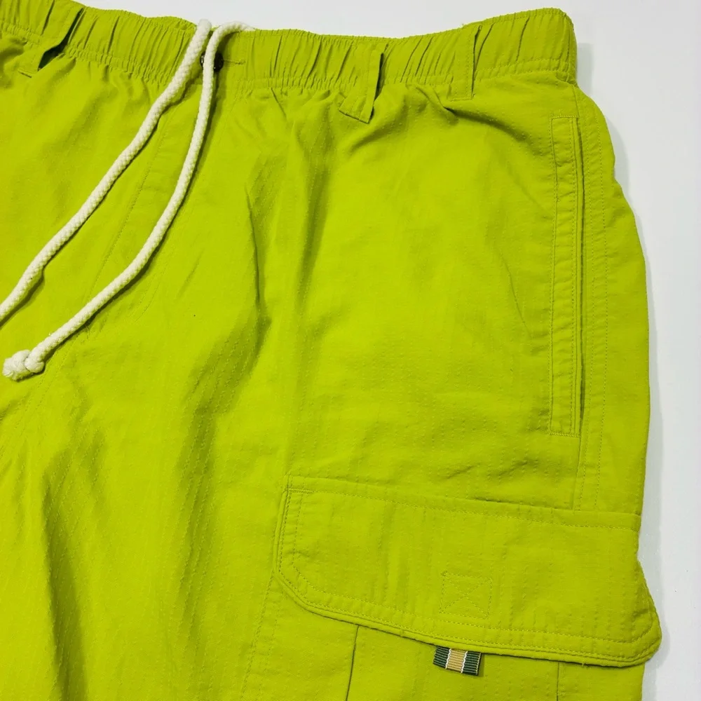 Tommy Bahama Men Swimming Trunks Size XL Green 100% Nylon Elastic Waist lined‎